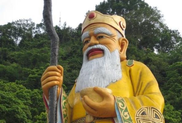 三个土地爷,哪一个让你最相信?测你的福气和富贵能转移给后代吗