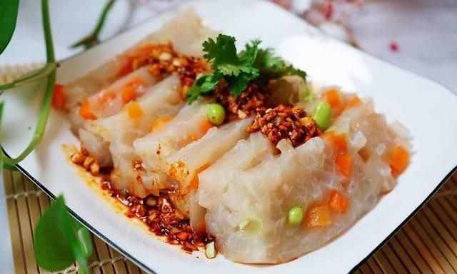 迎端午做拌菜边角料的猪肉皮做出开胃爽口的肉皮冻谁都馋这口