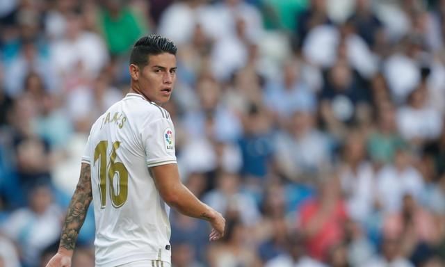 28岁的j罗在皇马无球可踢,称与齐达内没有矛盾,曾拒绝中超邀请