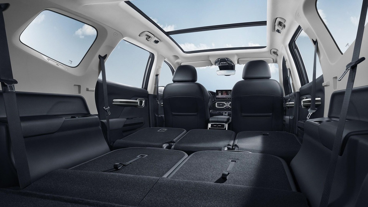 「吉利豪越购车手册」大7座SUV只卖10万？