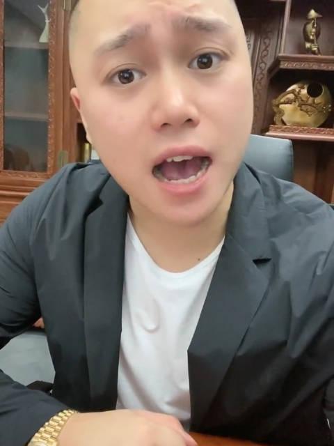 刘二狗偷学一龙"铁布衫",安排保镖重拳"偷袭"一龙测试功力