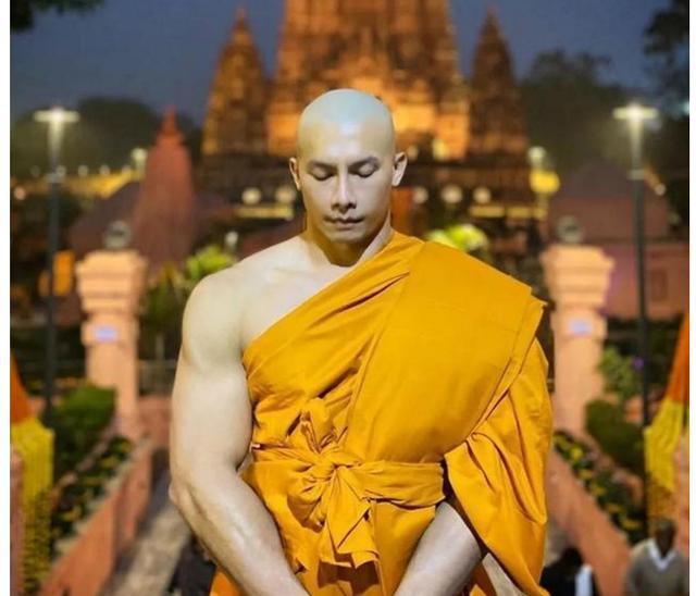 泰国最帅和尚惊艳全球还俗后练出8块腹肌秀人鱼线如今怎样