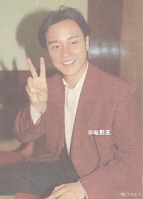 张国荣霸王别姬戛纳载誉归来后的两则报道