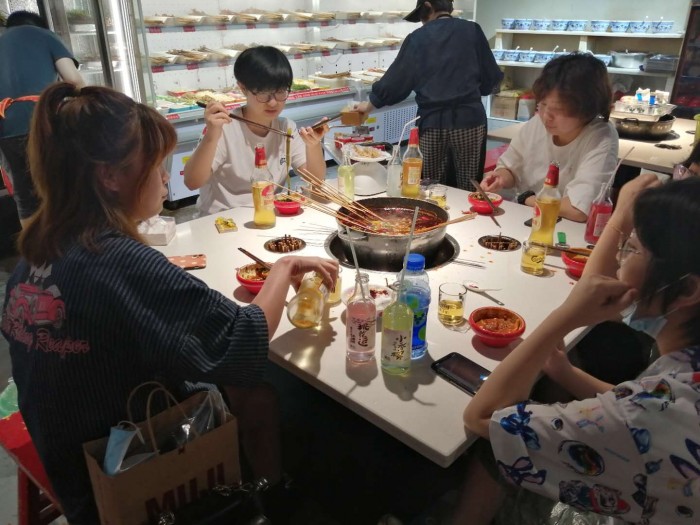 鲁白白小香槟:烧烤火锅小龙虾 最佳搭配就是它!