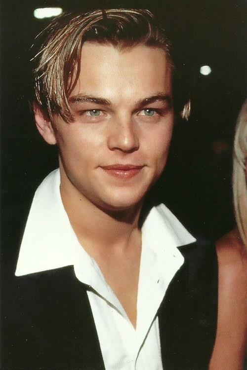 盛世美颜网友把小李子p成女生意外撞脸艾玛