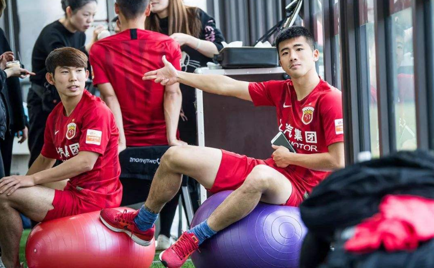 李圣龙|武磊|雷文杰_新浪新闻