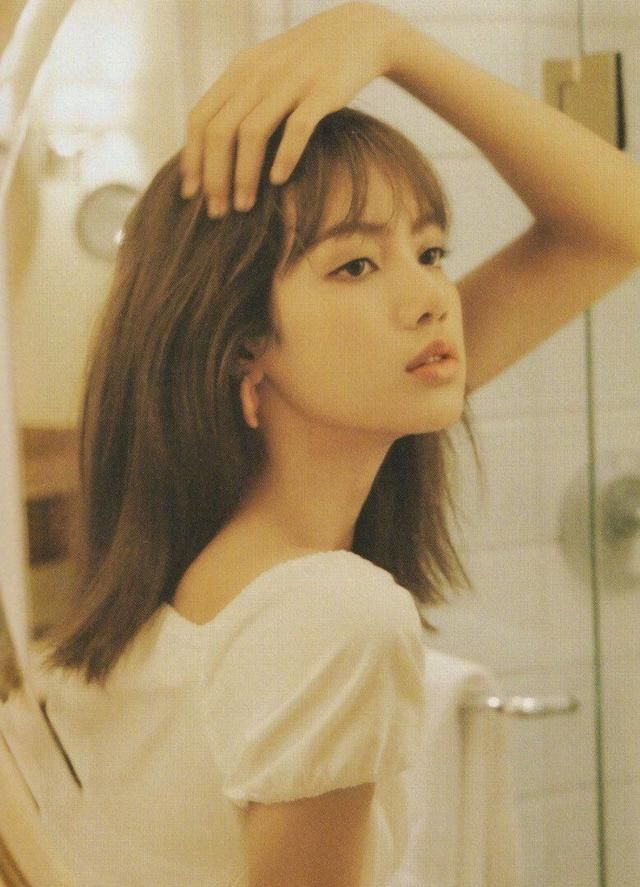 Lisa超清壁纸来袭，这个女孩儿又美又燃，爱了爱了|当麻|回眸|柱子_新浪新闻