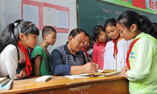 学生问老师题目理所当然,但老师更喜欢这样的问题目方式