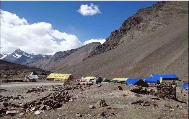 印军日夜增兵帐篷布满河谷压断大桥车毁人亡急向美俄求助