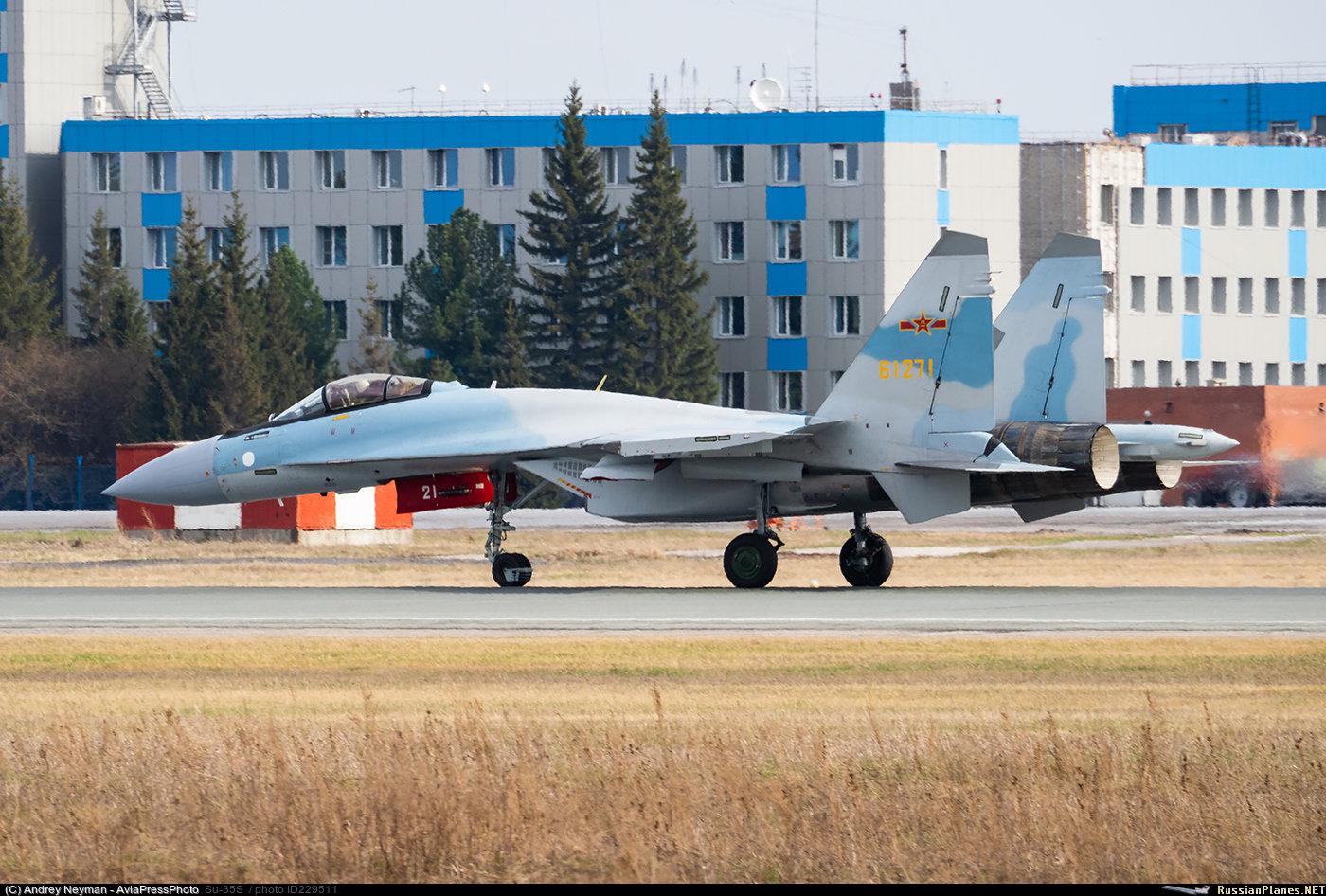 我军苏-35s,出镜还是少