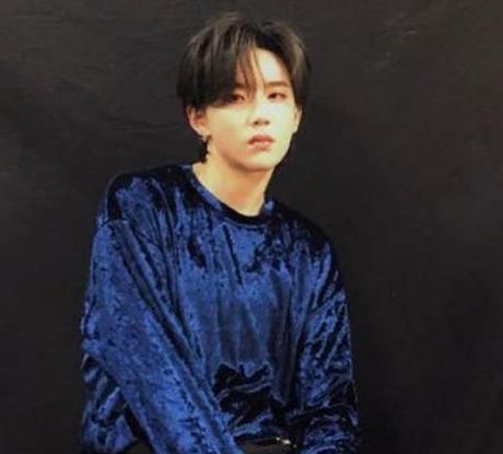 都说陆柯燃长相爷们不合群看到尝试接了长发的效果喷子闭嘴了