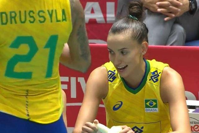 巴西女排的加比既有实力又有精力