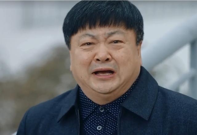 炊事班洪班长现已55岁与妻子恩爱20多年洪剑涛现况如何
