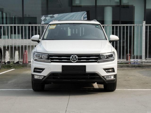 大众途观l:我太难了,都降5万了,你们却还在买丰田荣放