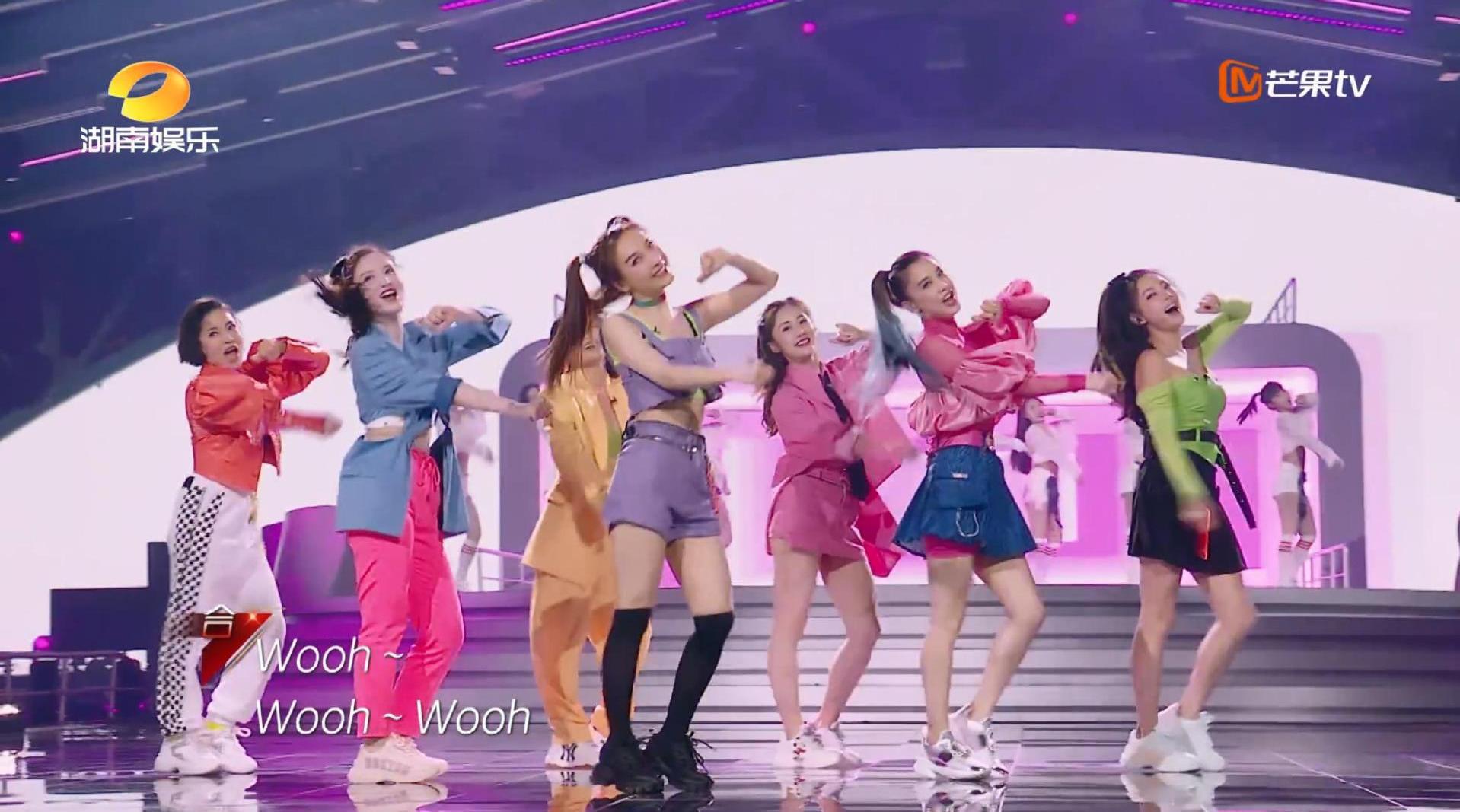 用婧妹《非日常狂欢》的方式打开浪姐《艾瑞巴迪》的舞台