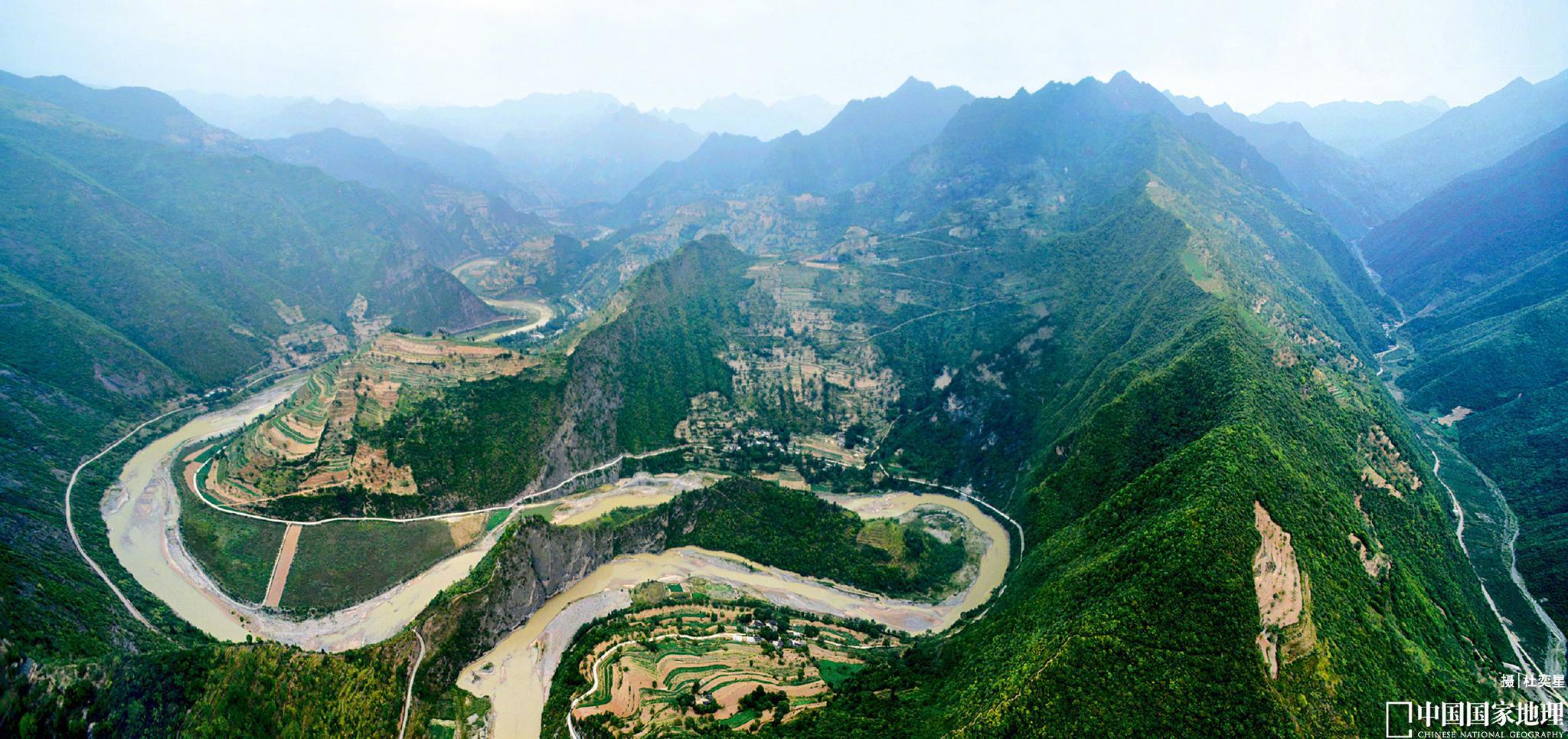 嘉陵江的一级支流西汉水发源于甘肃天水齐寿山