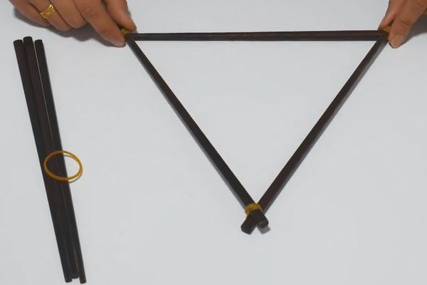 3双筷子加4根橡皮筋,绑在一起有大作用,10个人9个人都需要