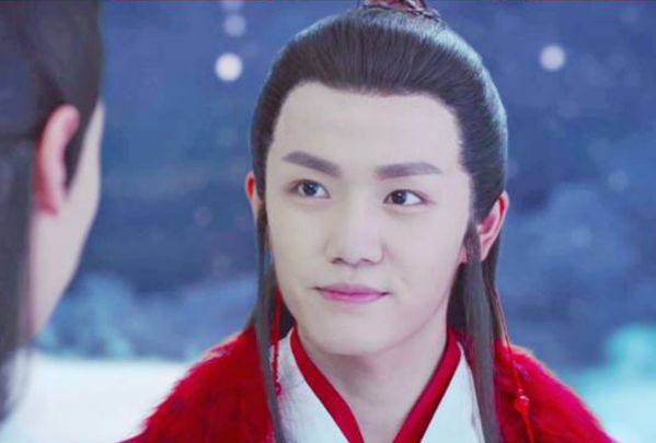 古装剧中的男狐狸于朦胧仙气邓伦撩人看到他确定是狐妖