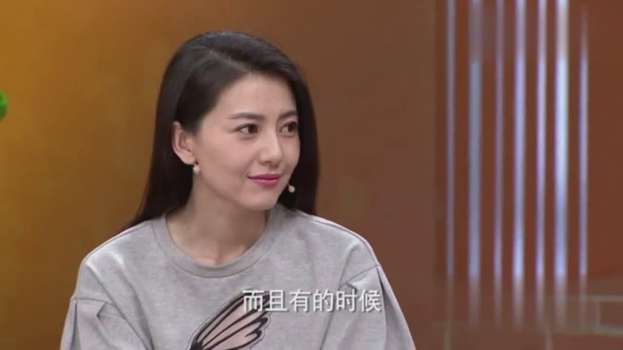 郭德纲采访高圆圆:你长这么好看,买早点没人送你半斤油条吗