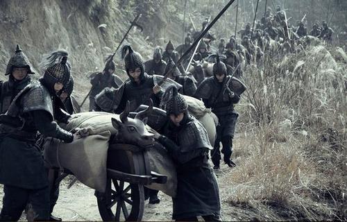 为何说兵马未动粮草先行里面的粮草分别指什么