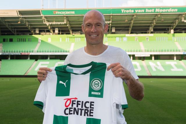 罗本正式复出效力格罗宁根我想为昔日母队做点事情