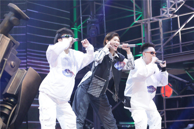 说唱听我的cypher合作赛来袭魔动闪霸再创二次元新曲风