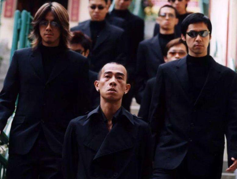 古惑仔中最热血的场面山鸡力战100壮汉这发型火了20年