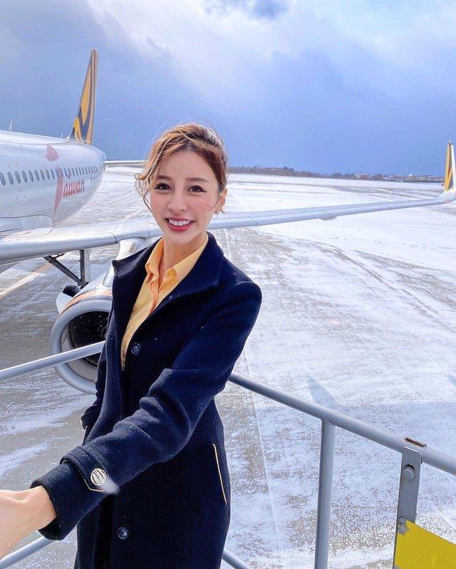 台湾空姐女神 惊艳美颜融合优雅气质迷倒众人|空姐|气质|特版_新浪新