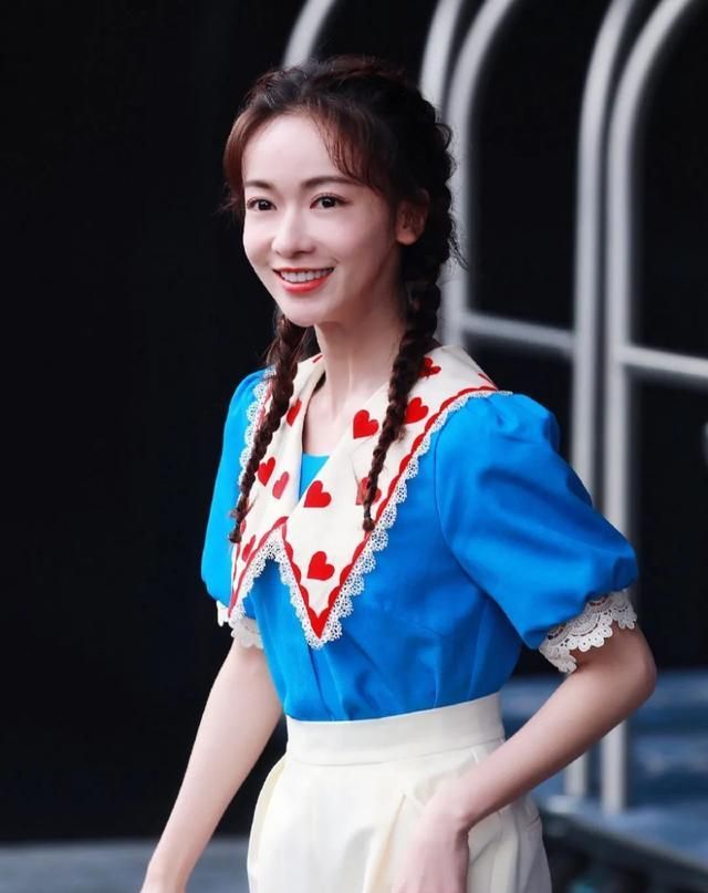 《奔跑吧》吴谨言被baby秒杀,曾被嘲模仿baby,如今差距肉眼可见