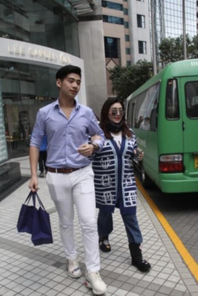 何鸿燊29岁四房长女何超盈低调注册荣升人妻,守孝三年或难办婚事