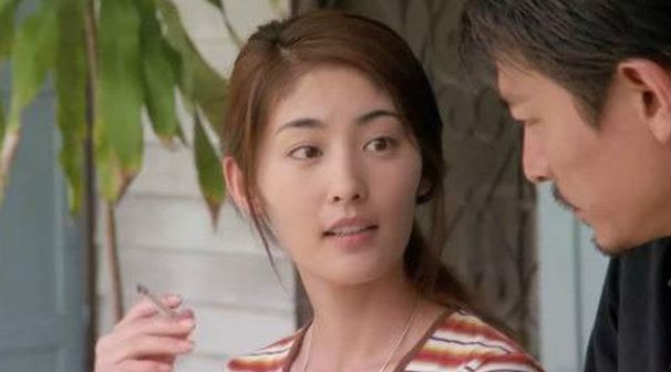 《阿虎》,小伙伴必须记住那个修女,修女是常盘贵子,她真的打动了很多