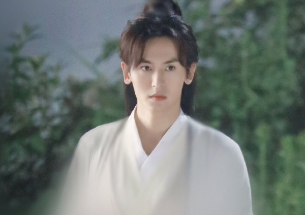 天涯客首曝定妆照两位男主颜值出众皓衣行遇到劲敌了