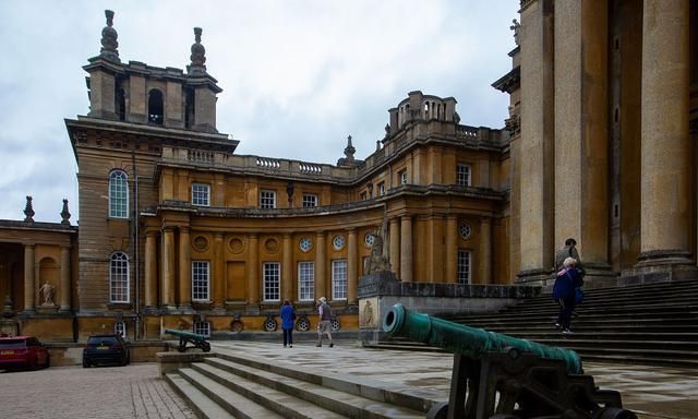 您知道main hall是什么意思吗?