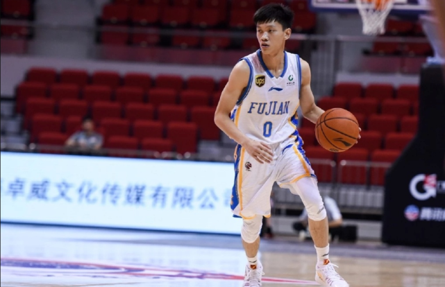 前国青天才后卫涅盘重生,心中只有感激|福建队|广东队|徐铭智_新浪