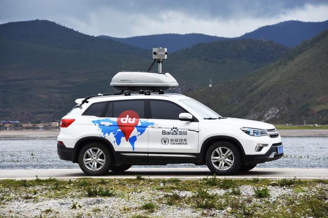 (百度地图全景采集车)据了解,百度地图结合强大的ai地图数据生产技术