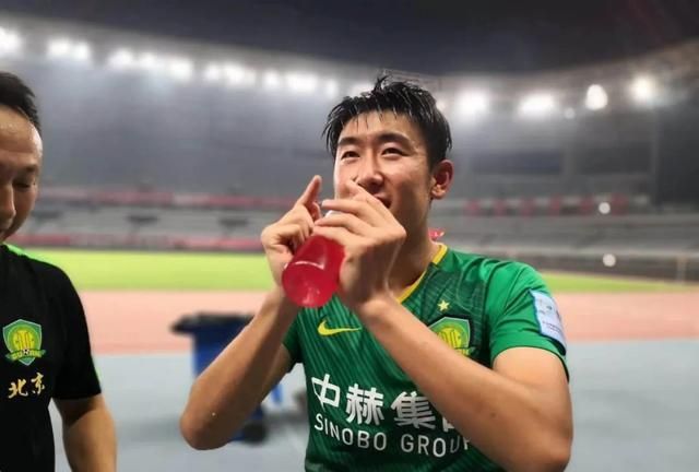 才踢了6年职业联赛,涛哥已经迈入老将行列了|姜涛|国安|帕切科_新浪