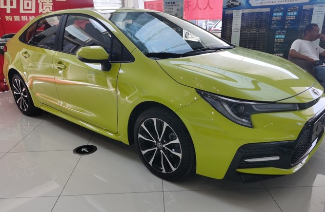 2021款丰田雷凌到店,将于明天上市,1.5t爆发116马力,油耗5.6l