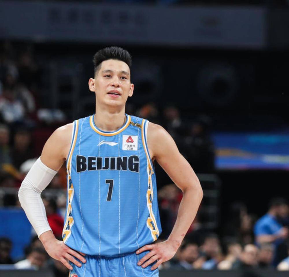 争气!北京首钢击败上海男篮!林书豪尤度联手57分!