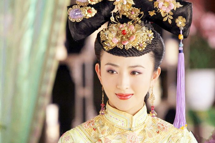 她10岁被康熙纳入后宫,一生生下6个孩子,却只有1个得到善终|荣妃|皇上