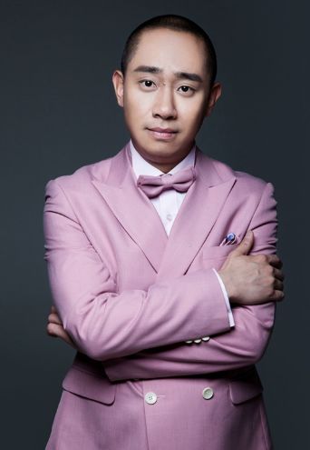 冯巩徒弟近况显憔悴,网友还劝他转行|白凯南|贾玲|冯巩_新浪新闻