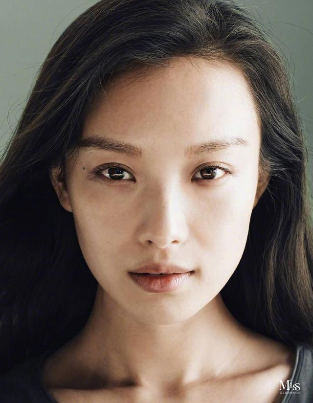 脸上有痣却意外非常好看的明星,肖战,白敬亭,张若昀,热巴上榜