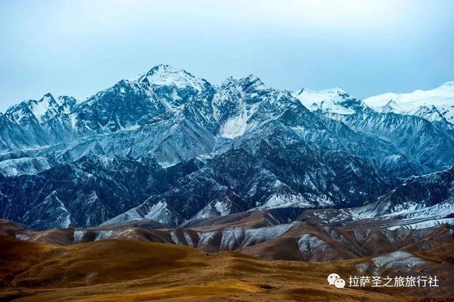 西藏阿里浓缩了雪域高原最极致的风光