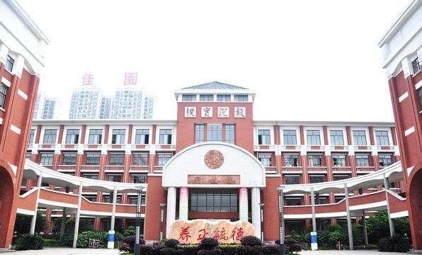 2020高考湖南四大名_从湖南省四大名校的高考成绩,看2020届中考学生如何
