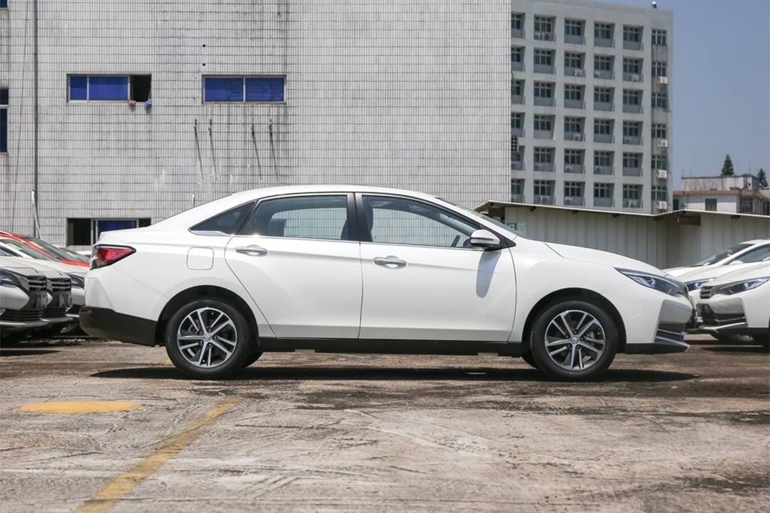 动力不变,配置升级一大截,东风启辰2020款d60售6.98万元起