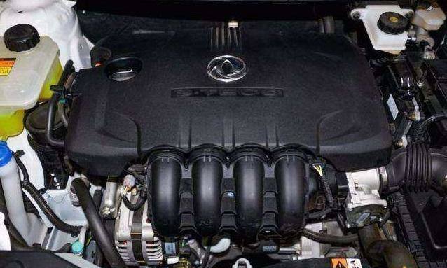 东风"新战将",配大尺寸轮毂 外挂式备胎,气场不输奔驰g