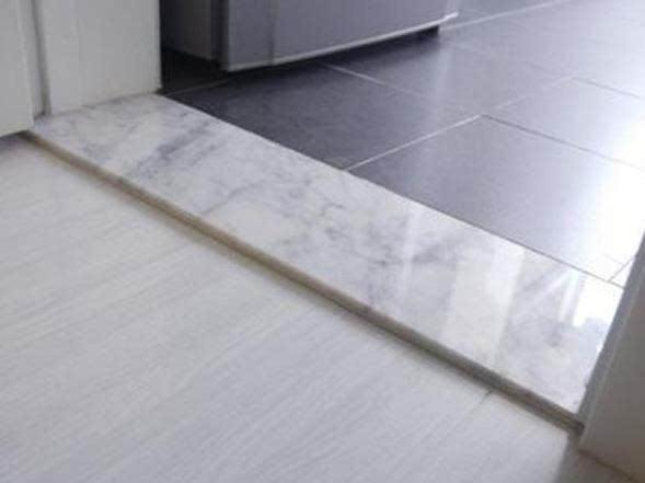 越来越多人卫生间不装门槛石了,聪明人都用这种设计方法,超实用