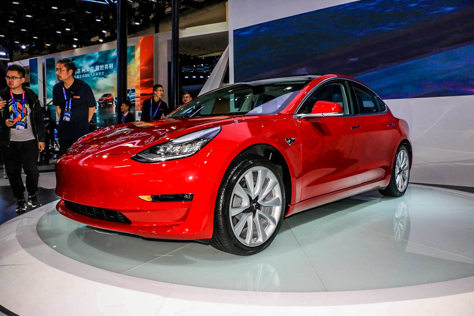 续航突破600公里国产特斯拉model3高性能版信息曝光