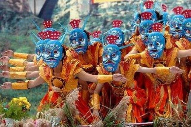 非洲"白人":血液被称作"液体黄金",警察24小时保护不离身