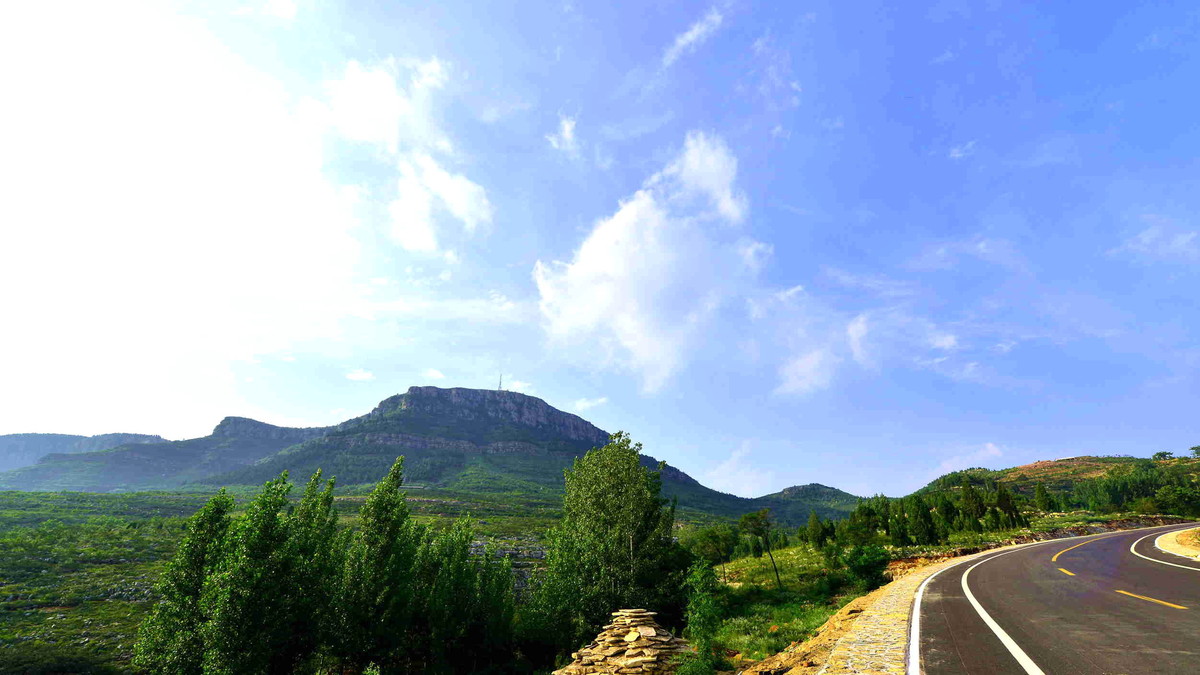 山东一座山,最高海拔624.2米,却是当地第一高峰,俗称高山