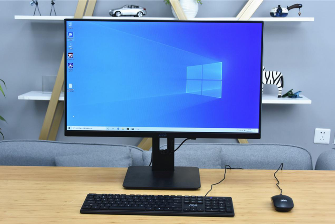 普通的aoc 27英寸高清显示器,难以想象内部包含了一套完整的电脑硬件